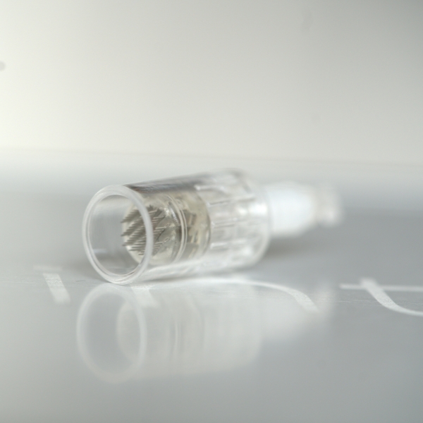 kartridzas 42 adateliu